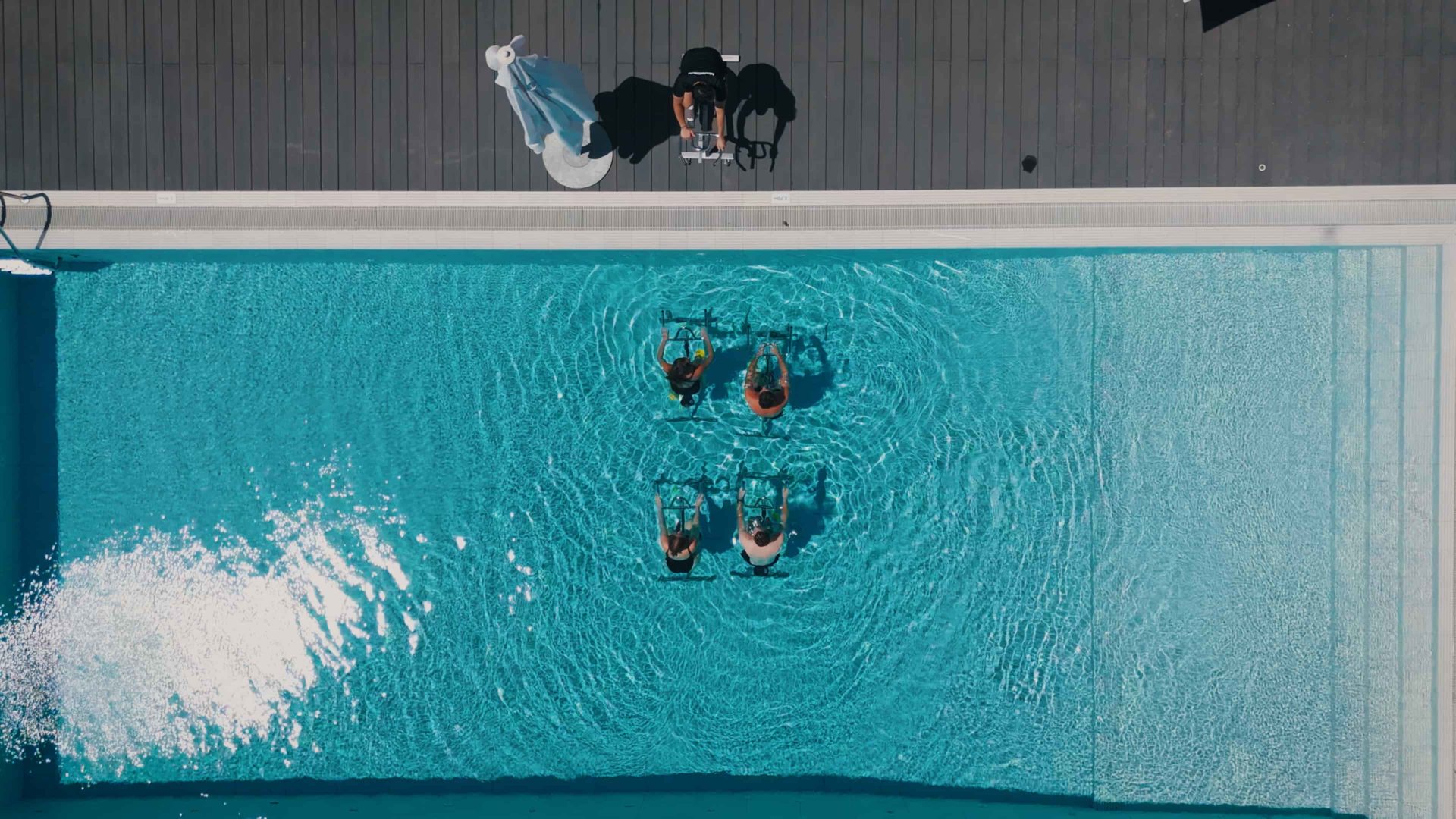Accès libre piscine